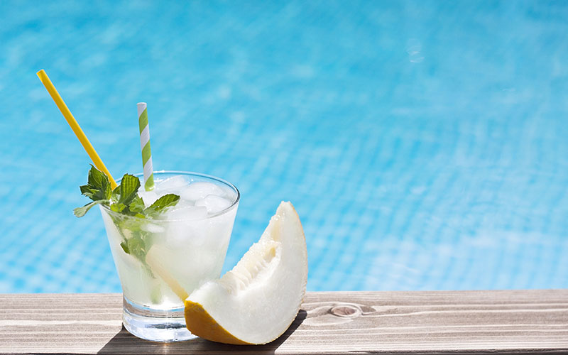 pool lemonade